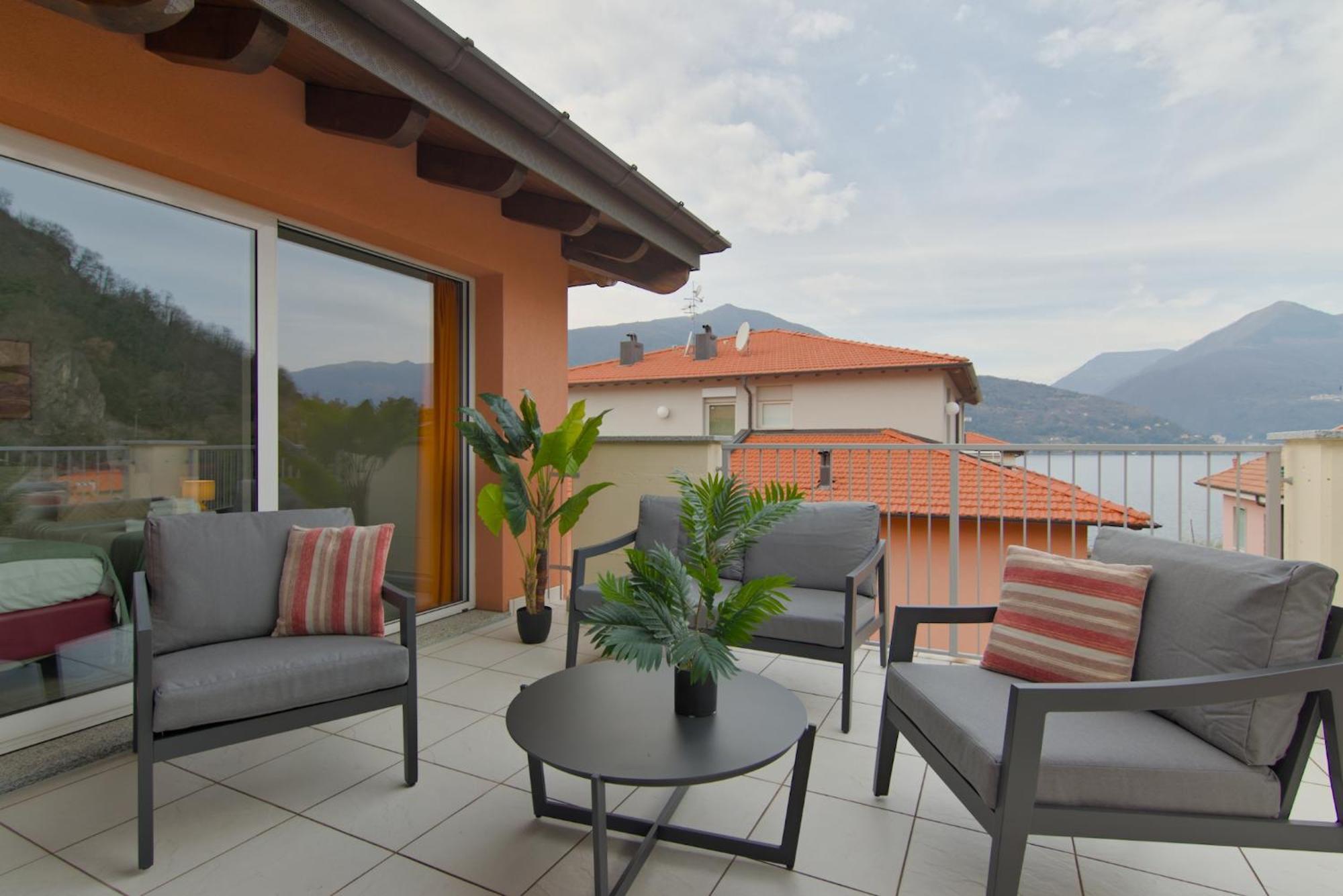 Golfo Gabella Lake Resort Maccagno 외부 사진