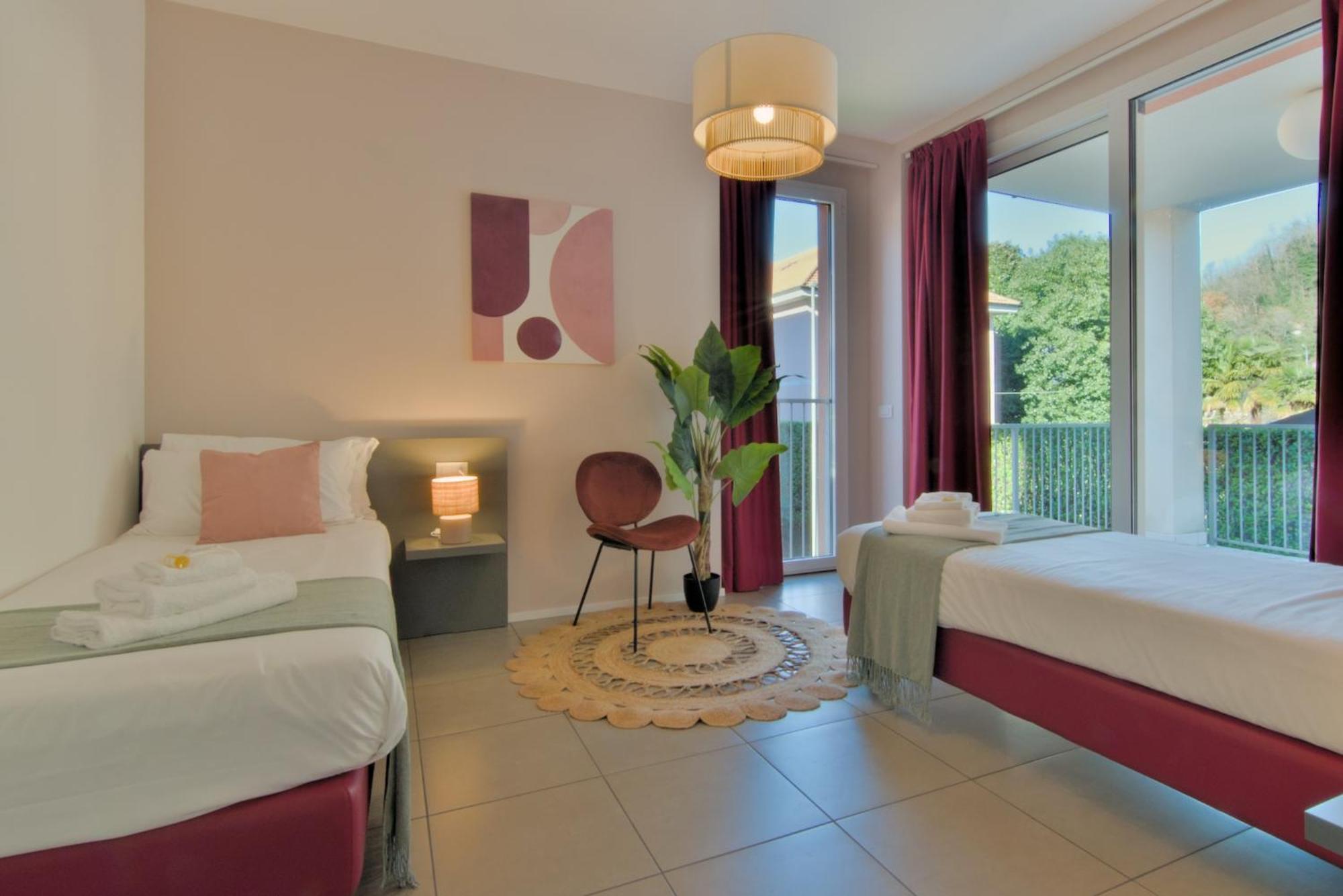 Golfo Gabella Lake Resort Maccagno 외부 사진