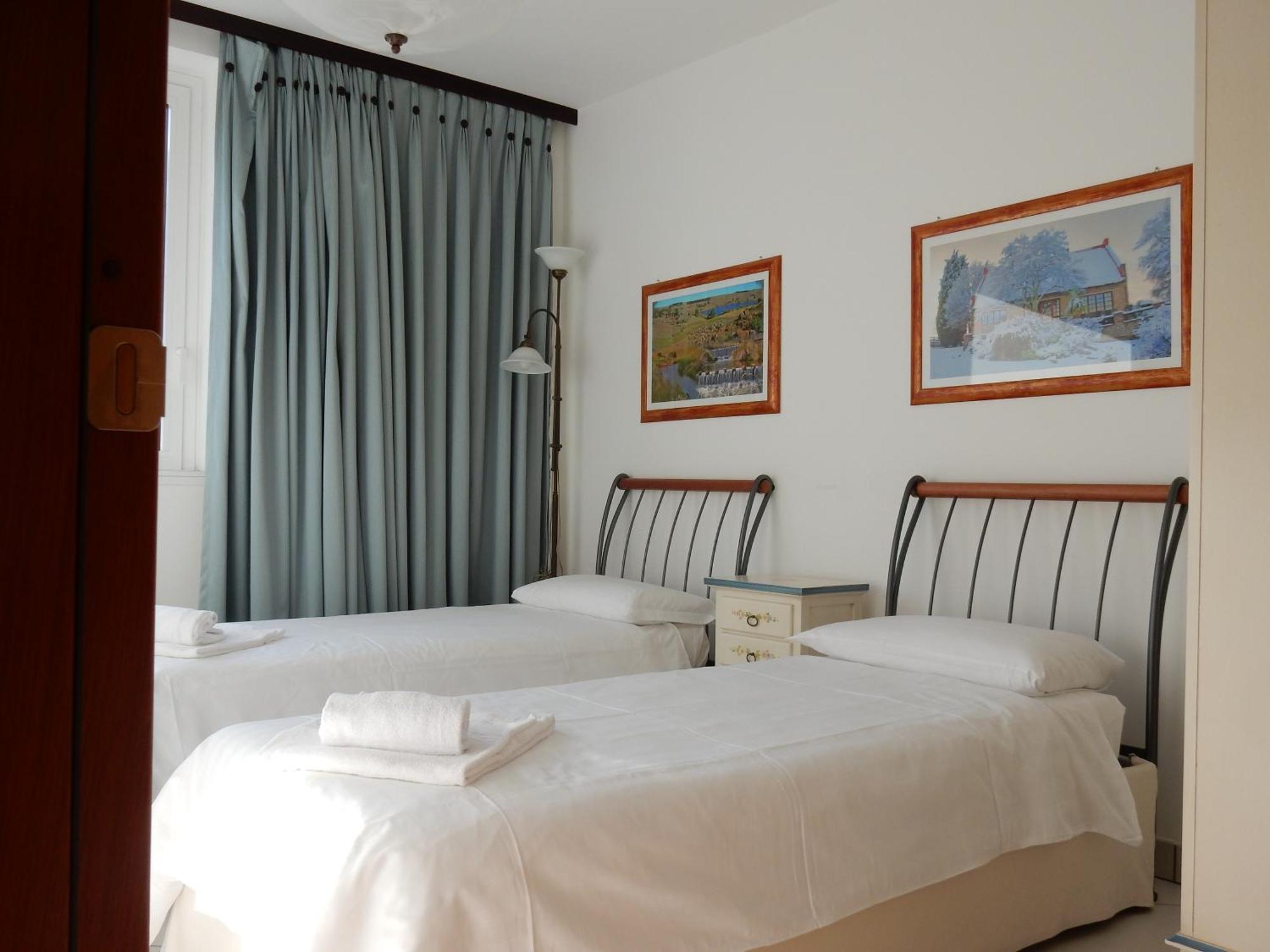 Golfo Gabella Lake Resort Maccagno 외부 사진