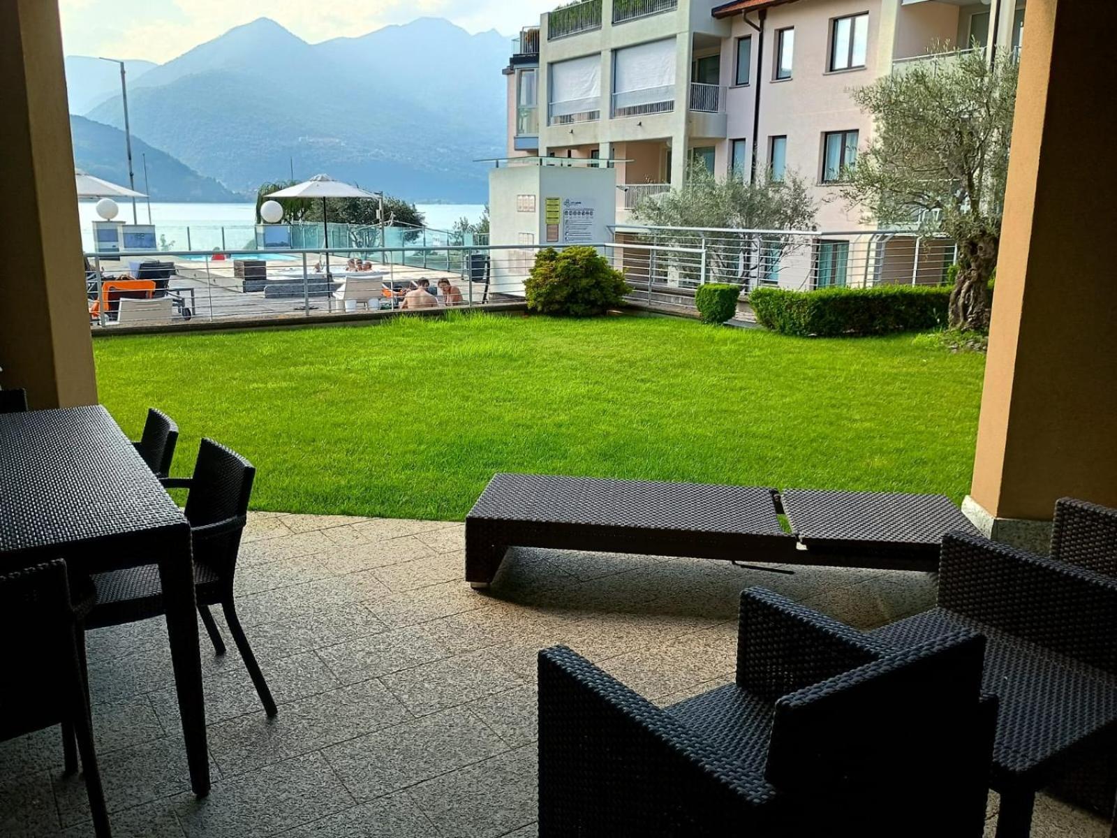 Golfo Gabella Lake Resort Maccagno 외부 사진